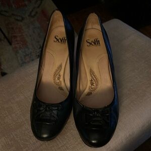 Black leather Söfft 3” heels size 10W